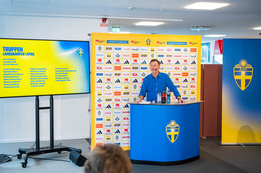 Head coach Peter Gerhardsson of the Swedish women's