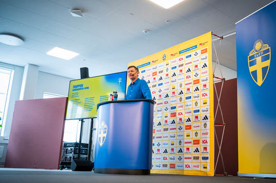 Head coach Peter Gerhardsson of the Swedish women's