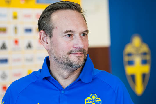 Head coach Martin Qvarmans Möller of the Swedish Women's