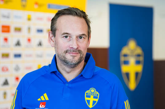 Head coach Martin Qvarmans Möller of the Swedish Women's