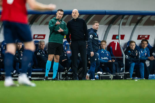 Head coach Ståle Solbakken of Norway