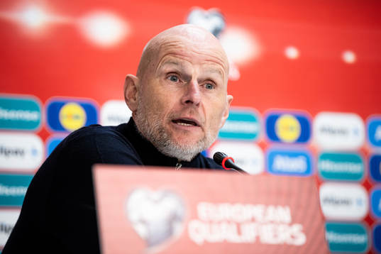 Head coach Ståle Solbakken of Norway