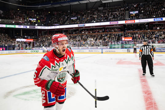 Frölundas Filip Johansson jublar