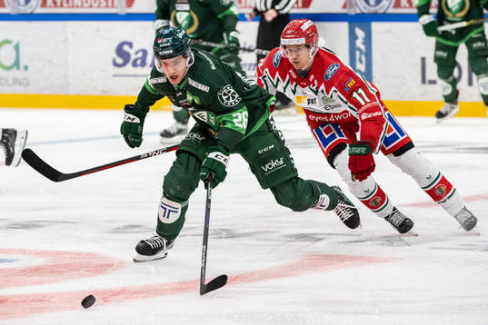 Färjestads Lucas Forsell och Frölundas Erik Borg