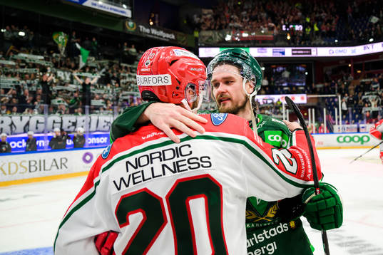 Frölundas Joel Lundqvist och Färjestads Linus Johansson