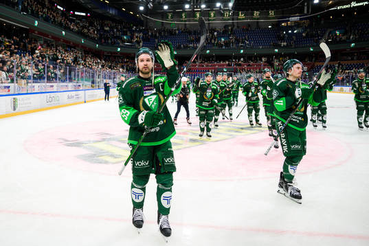 Färjestads Linus Johansson och Joakim Nygård deppar