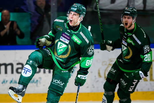 Färjestads Brandon Davidson jublar