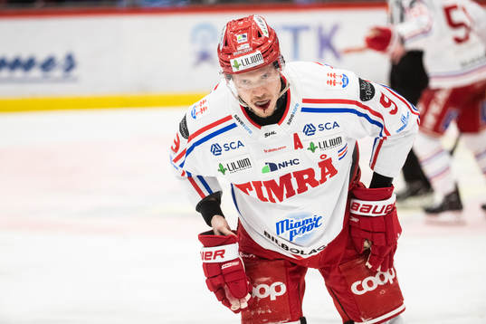 Timrås Didrik Strömberg har ont