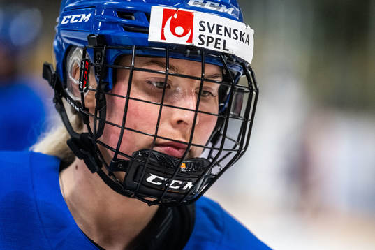 Olivia Carlsson of Sweden at a practice session