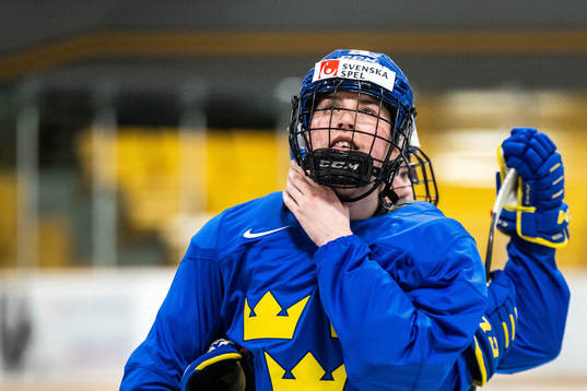 Olivia Carlsson of Sweden at a practice session