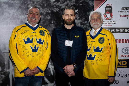 Mayor Tom Mrakas, Consulate General of Sweden Lars