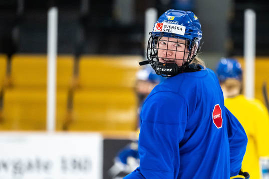 Sara Hjalmarsson of Sweden at a practice session