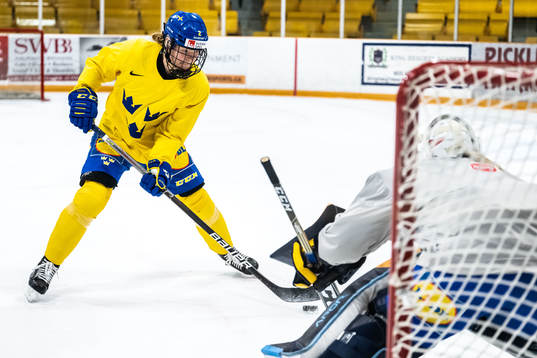 Paula Bergström of Sweden at a practice session