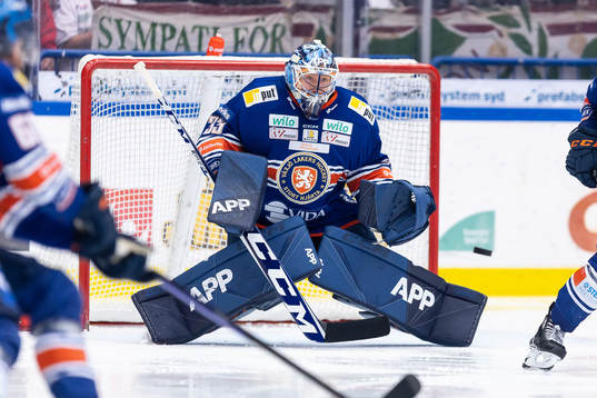 Växjös målvakt Emil Larmi