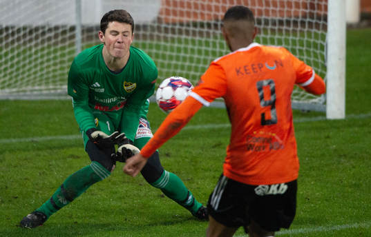 IFK Hässleholms  målvakt Victor Stulic i matchen i div. 2