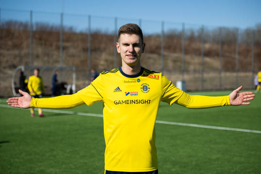 Ängelholms Niklas Svensson jublar