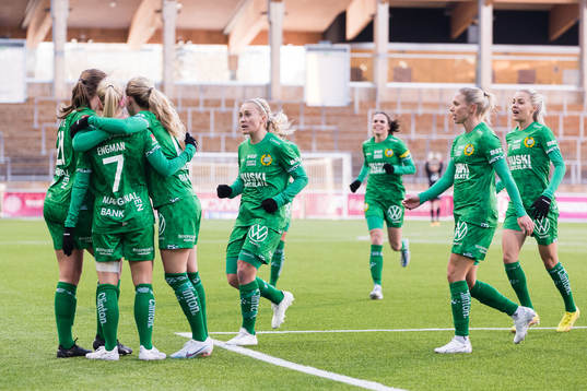 Hammarbys Sara Kanutte Fornes jublar