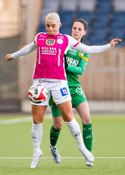 IK Uppsalas Klara Folkesson och Hammarbys Simone Boye
