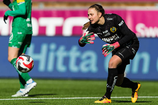 Hammarbys målvakt Anna Tamminen