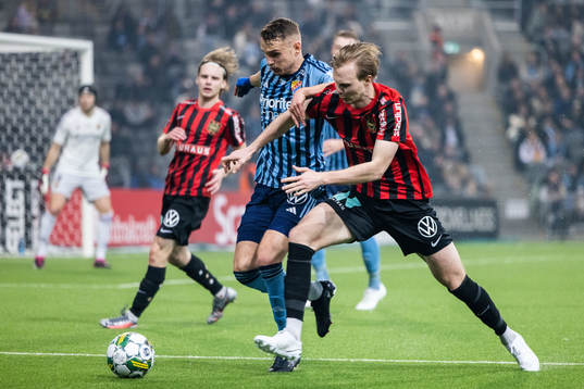 Djurgårdens Piotr Johansson och Brommapojkarnas Tim Waker