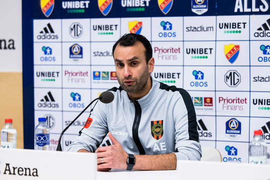 Brommapojkarnas tränare Andreas Engelmark på