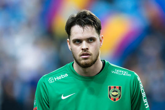 Brommapojkarnas målvakt Oscar Linnér