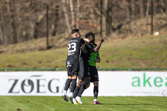 Ariana FCs Emmanuel Yeboah jublar