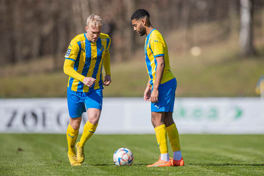 Eskilsminne IFs Robin Wendin Thomasson och Yonathan Getachew