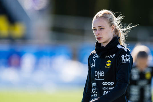 Mia Authen of LSK Kvinner