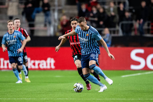 Brommapojkarnas Kevin Ackermann och Djurgårdens Jesper