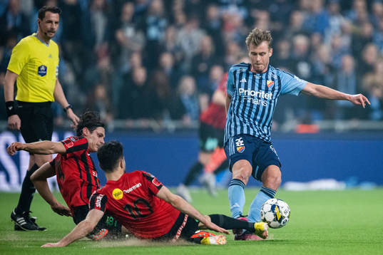 Brommapojkarnas Kevin Ackermann och Marijan Cosic mot