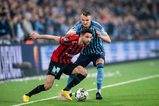 Brommapojkarnas Marijan Cosic och Djurgårdens Piotr