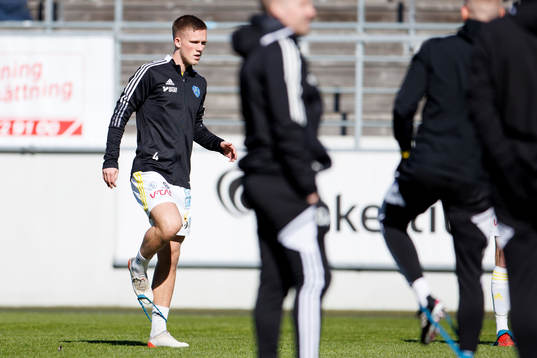 Falkenbergs Tim Stålheden före fotbollsmatchen i Ettan
