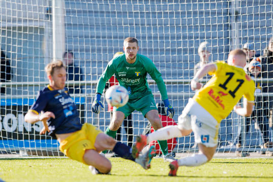 Torns målvakt Oliver Lindstedt