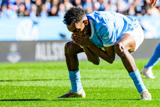 Malmö FFs Taha Ali deppar