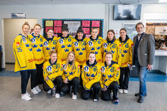 Players of Sweden at an autograph signing