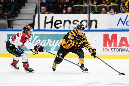Örebros Mathias Bromé och Skellefteås Rickard Hugg