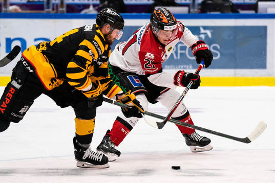 Skellefteås Tom Kühnhackl och Örebros Linus Öberg