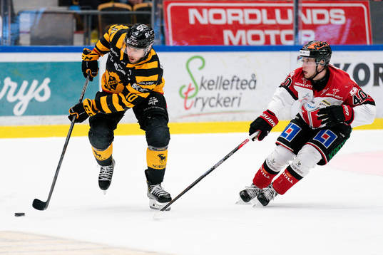 Skellefteås Joakim Lindström och Örebros Elias Ekström