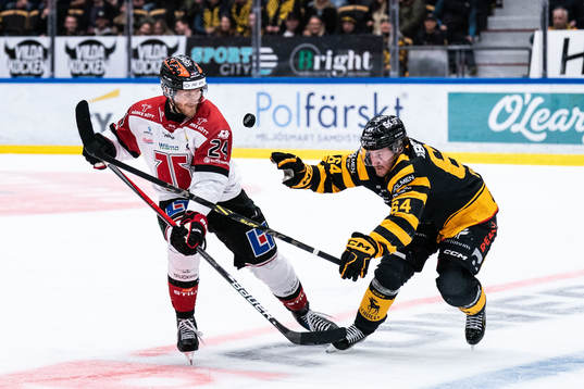 Örebros Jani Lajunen och Skellefteås Jonathan Pudas