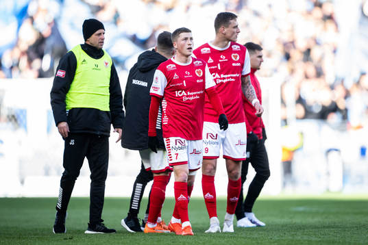 Kalmars Kevin Jensen och Mileta Rajovic deppar