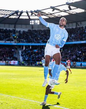 Malmö FFs Isaac Kiese Thelin jublar