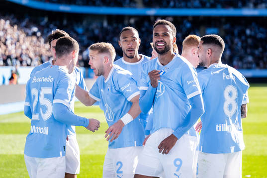 Malmö FFs Isaac Kiese Thelin jublar
