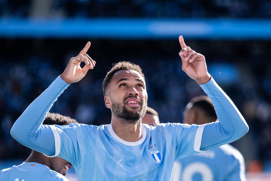 Malmö FFs Isaac Kiese Thelin jublar
