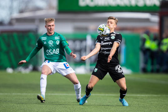 Brages Malte Persson och Västerås SKs Simon Gefvert
