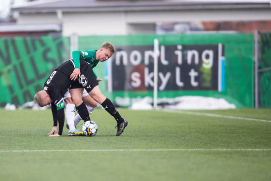 Brages Malte Persson och Västerås SKs Simon Johansson
