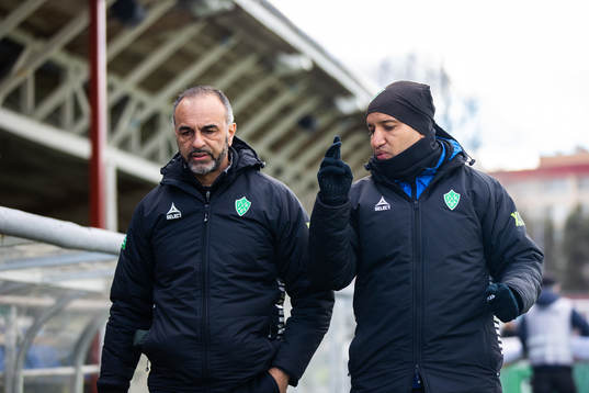 Brages assisterande tränare Janne Mian och tränare Kleber