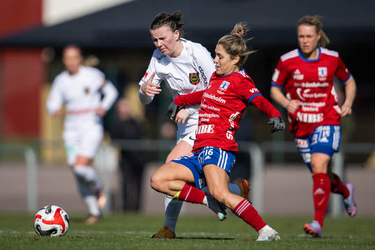Vittsjös Katrina Gorry och Brommapojkarnas Frida Boriero