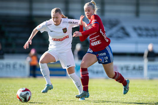 Vittsjös Moa Karlsson mot Brommapojkarnas Sara Olai