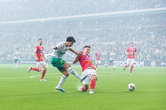 Hammarbys Jusef Erabi och Degerfors Sebastian Ohlsson